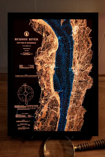 9x12x1" illuminated map of the Lower Hudson Estuary.